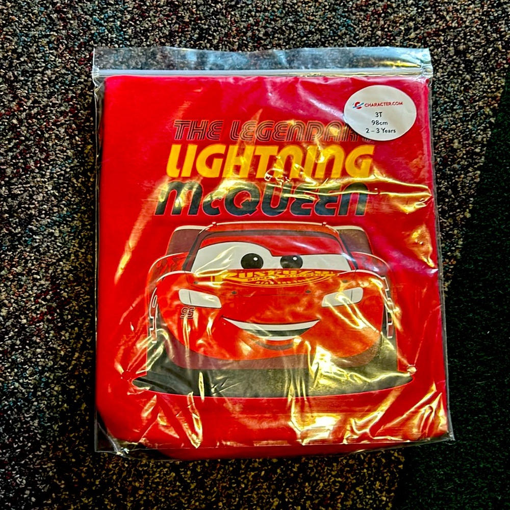 The legendary lightning McQueen 3T pajama set